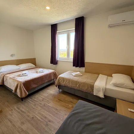 Bed and Breakfast Pansion Raspudic